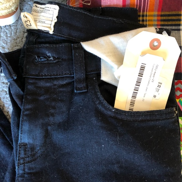 NWT Current Elliot Cowboy Jean, Navy, 23 - Picture 5 of 6